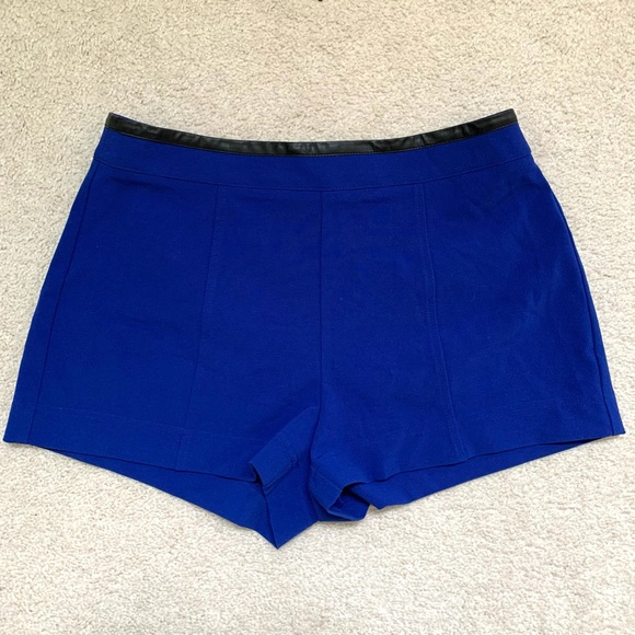 Forever 21 Royal Blue shorts size medium m black faux leather trim gold zipper - Picture 1 of 4